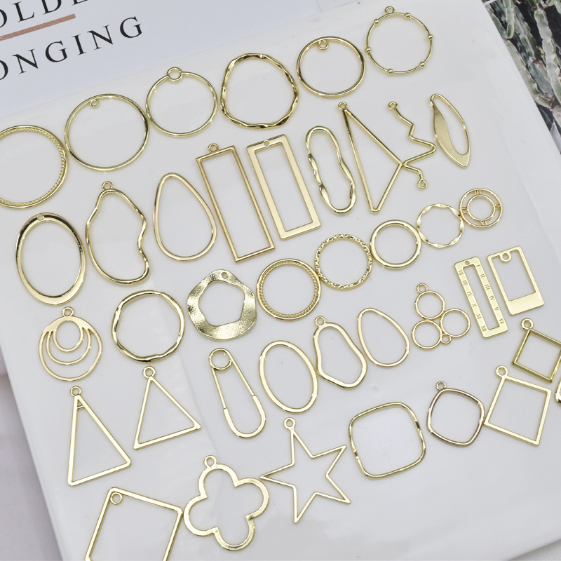 Vintage Metal Bezels for Resin Crafts | Empty Pendant Frames for DIY Jewelry Projects JS072