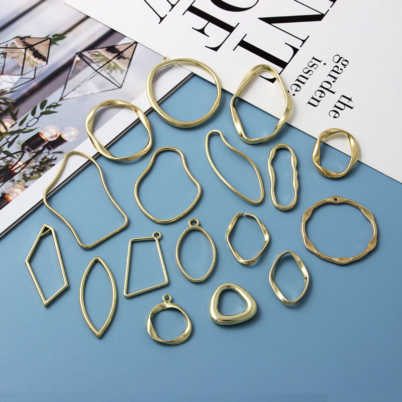 Empty Metal Pendant Bezels for Resin Casting | DIY Epoxy Jewelry Accessories Supplier js163