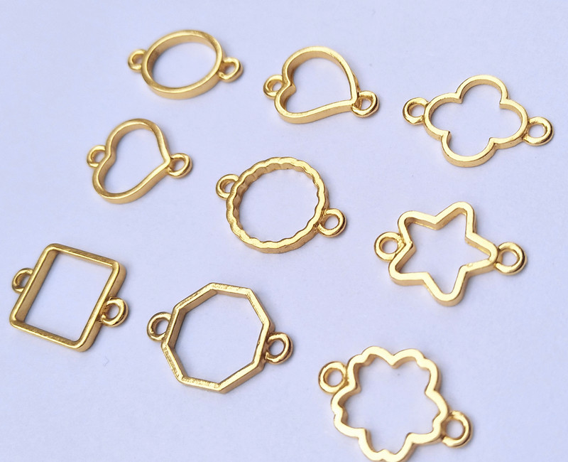 Wholesale Resin Jewelry Findings Metal Bezels for Handmade Craft Projects JS007