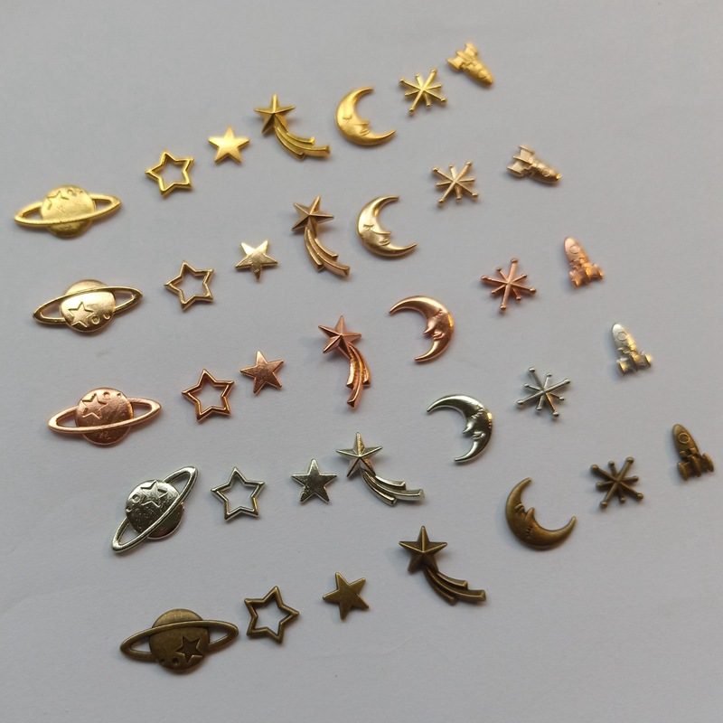 Wholesale Metal Bezels for Resin Jewelry Making and DIY Craft Supplies