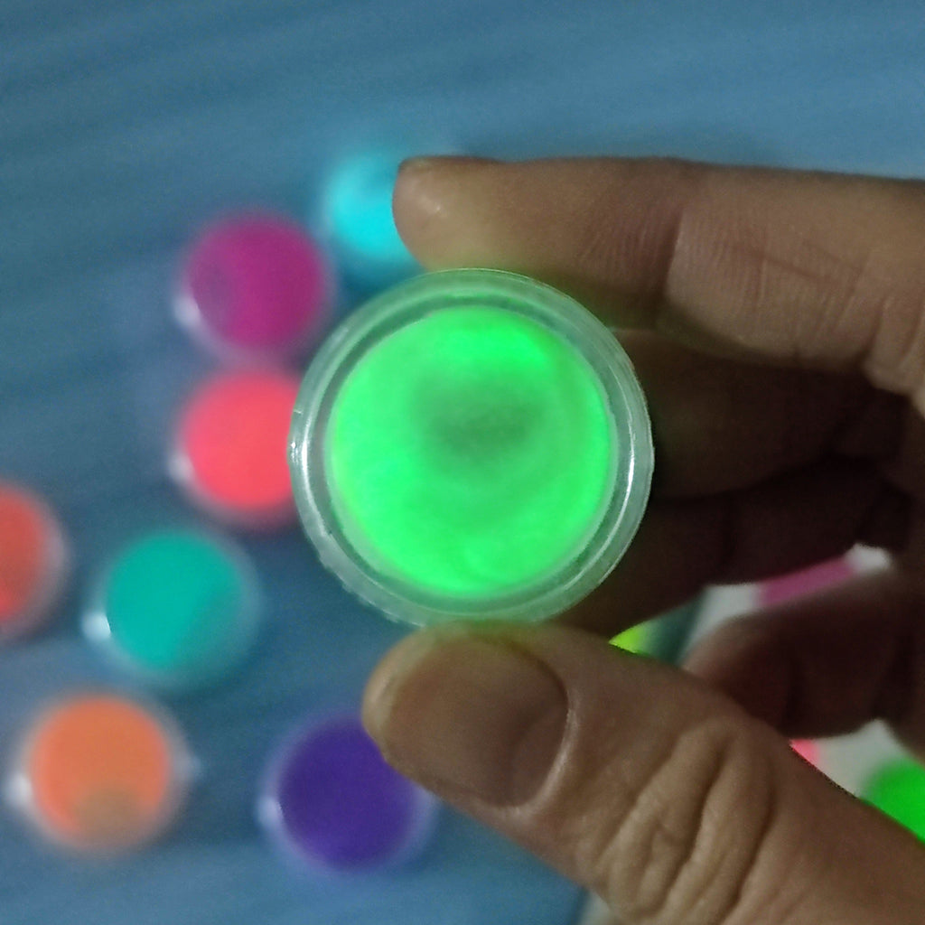 Wholesale Glow in the Dark Powder for Epoxy Resin & Nail Art